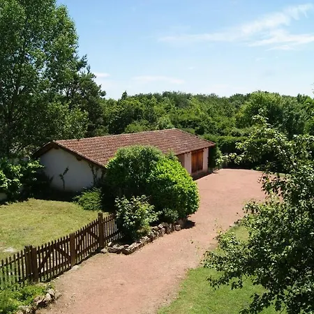 De Magneux - Spa/jacuzzi Vakantieboerderij Vezelin-sur-Loire